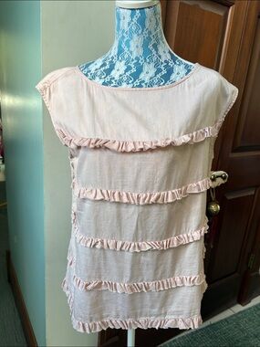 Talbots Top  Light Blush Pink DUSTY pink  sleeveless ruffle front trim   Size 10